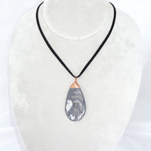 Load image into Gallery viewer, Pteridophyte Fossil Necklace (Medium) - 300 Million Yrs Old