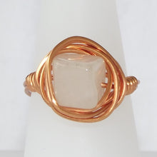Load image into Gallery viewer, White Quartz &amp; Copper Ring - size 5.75