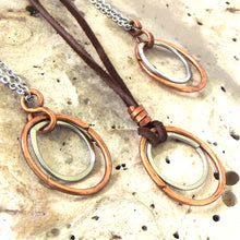 Load image into Gallery viewer, Copper &#39;n Stainless Steel Hammered Ovals Necklace
