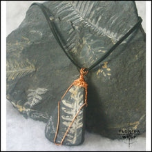 Load image into Gallery viewer, Fossilized Fern &amp; Copper Necklace - 300 Million Yrs Old - Jewelry Hand Made
