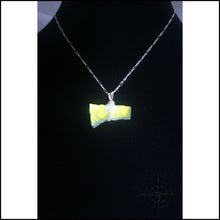 Load image into Gallery viewer, Opalescent Quartz Necklace - Jewelry Hand Made